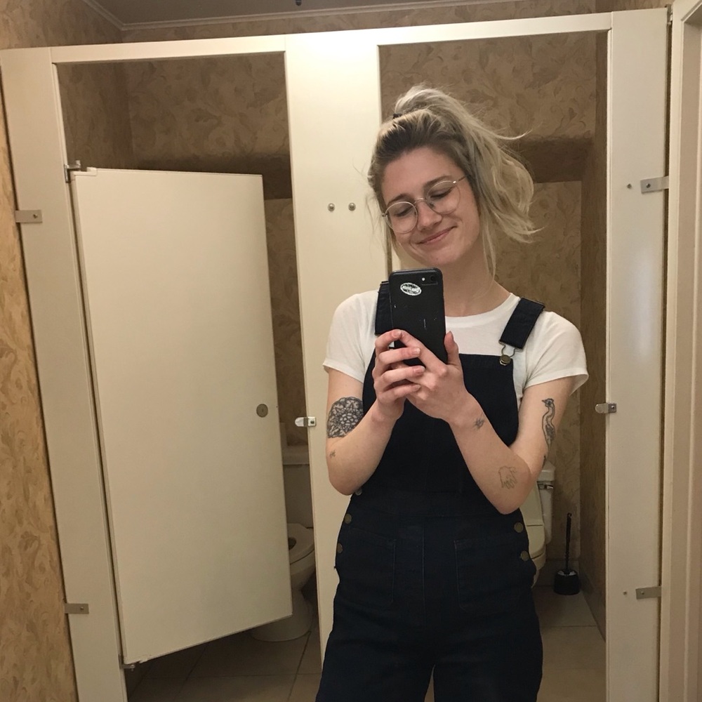 Meet your Posher, Rachel